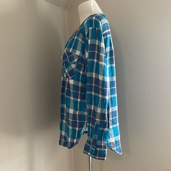 Saks Fifth Avenue Blue Plaid Button Down Shirt - Picture 2 of 5